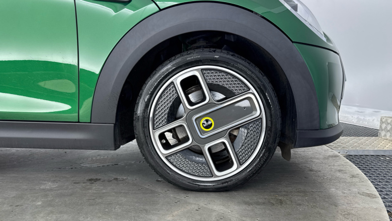 MINI Hatchback 135kW Cooper S Level 2 33kWh 3dr Auto Electric Hatchback